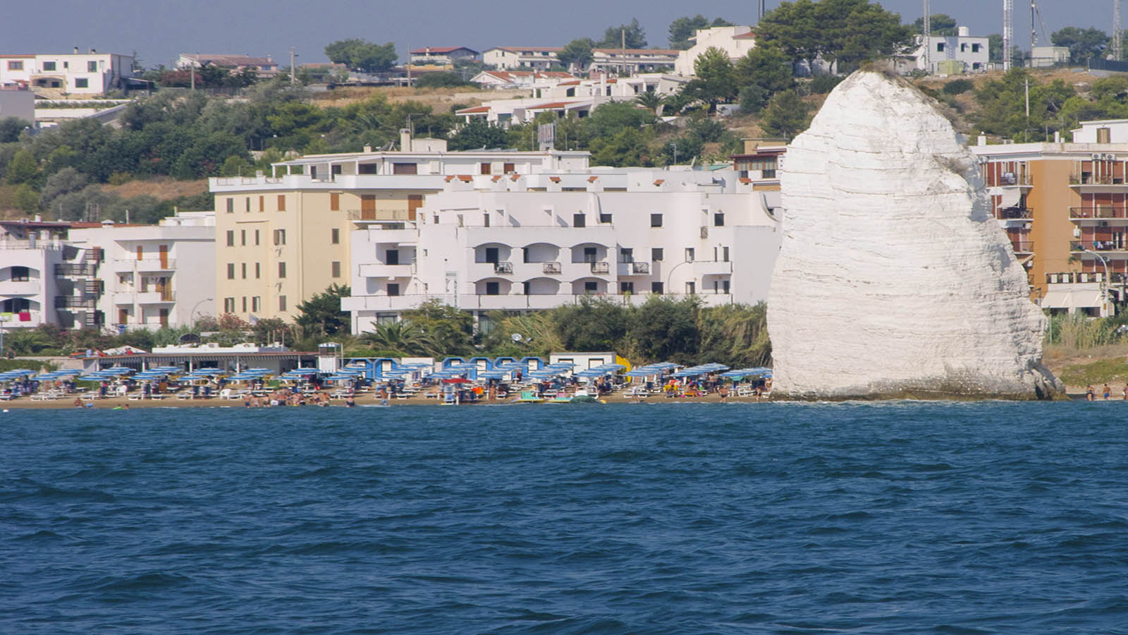 noleggio yacht per feste puglia